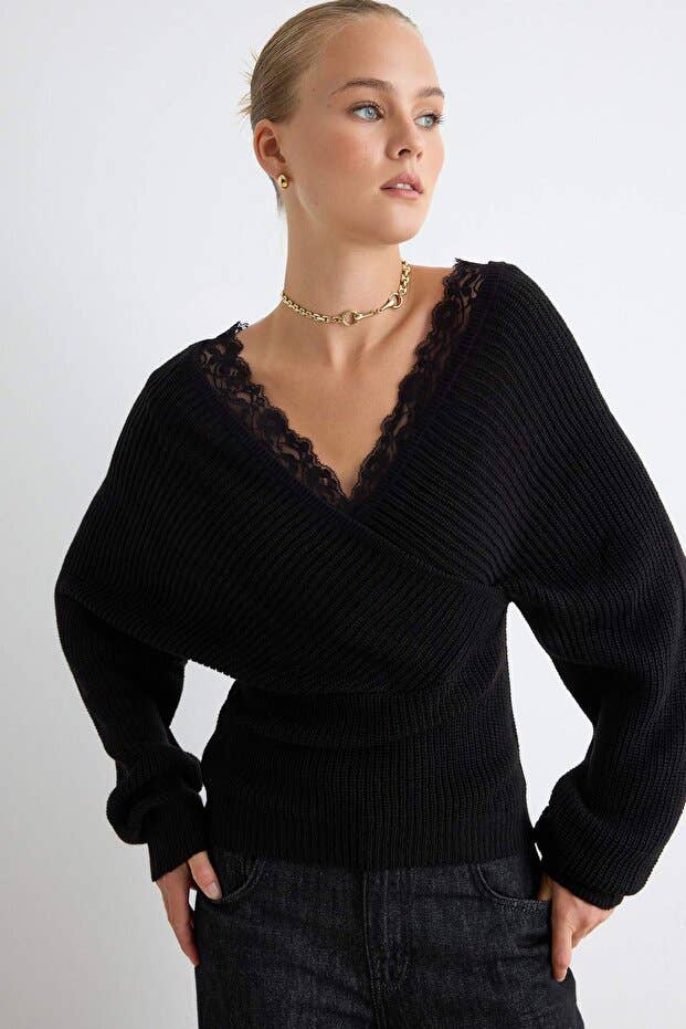 Black Lace Trim V-Neck Knit Top